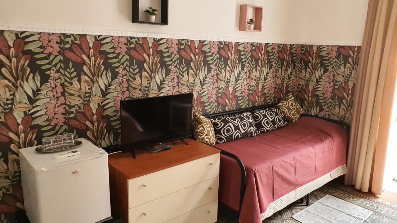 Victoria Suite Casa Vacanza Taranto Exterior foto