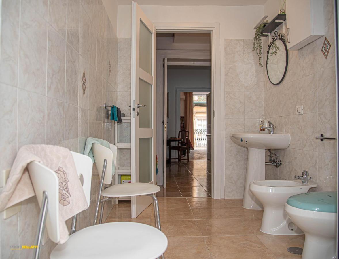 Victoria Suite Casa Vacanza Taranto Exterior foto